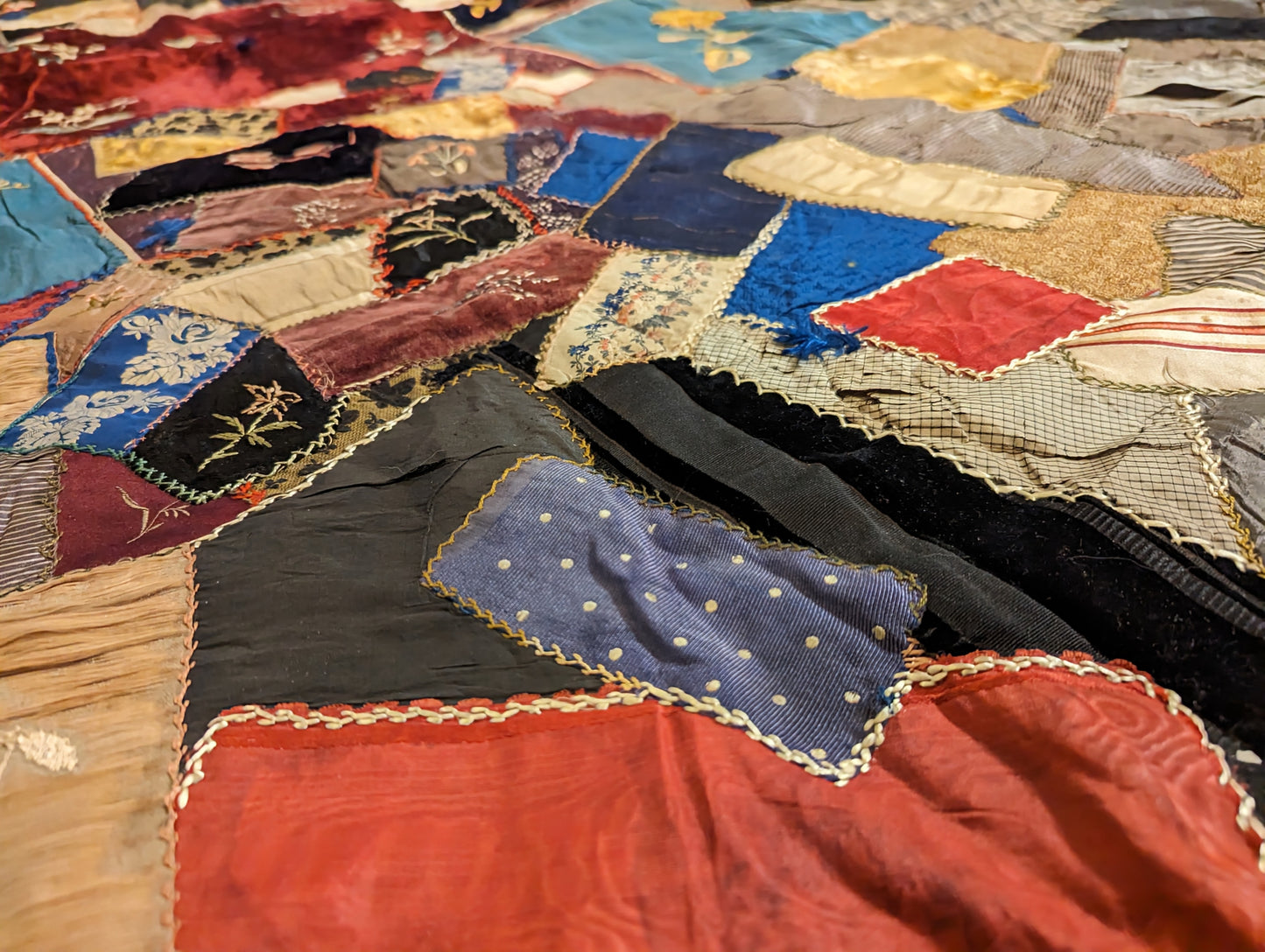 Very rare Victorian crazy pattern patchwork throw