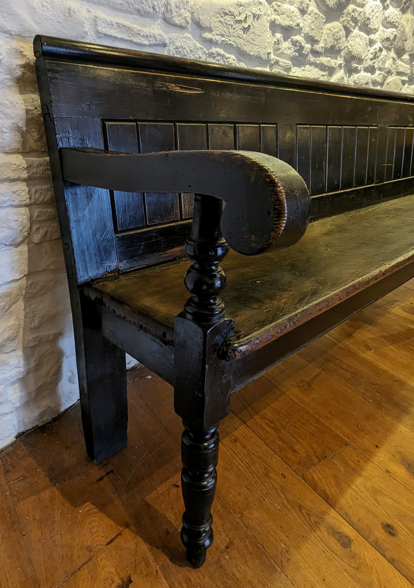 Victorian Tavern Bench